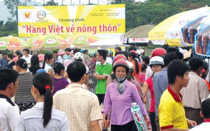 Giải pháp tăng cường kết nối cung-cầu, tiêu thụ hàng Việt. (24/5/2017)